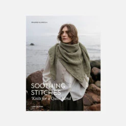 Soothing Stitches: Knits For A Quiet Mind(Soothing Stitches Knits For A Quiet Mind)