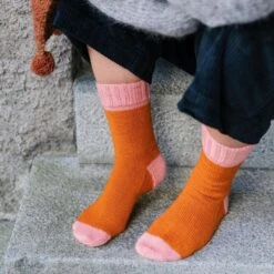 52 Weeks Of Easy Knits(52 Weeks Of Easy Knits) -Tangled Yarn Store 52WeeksofEasyKnitsLaineTangledYarn 4