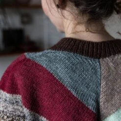 52 Weeks Of Scrap Yarn: Projects For Crafters(52 Weeks Of Scrap Yarn Projects For Crafters) 23 52 Weeks Of Scrap Yarn: Projects For Crafters(52 Weeks Of Scrap Yarn Projects For Crafters) -Tangled Yarn Store 52 Weeks of Scrap Yarn Laine 1