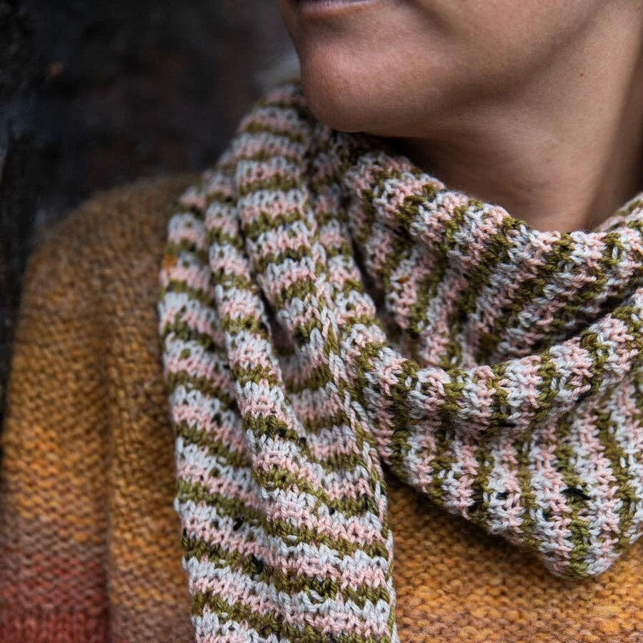 52 Weeks Of Scrap Yarn: Projects For Crafters(52 Weeks Of Scrap Yarn Projects For Crafters) 7 52 Weeks Of Scrap Yarn: Projects For Crafters(52 Weeks Of Scrap Yarn Projects For Crafters) - Image 7