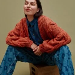 52 Weeks Of Chunky Knits(52 Weeks Chunky Knits) -Tangled Yarn Store 52 weeks of chunky knits laine publishing 29