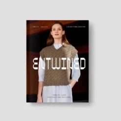 Entwined: Cables, Lace And Knitted Textures(Entwined Cables Lace And Knitted Textures)