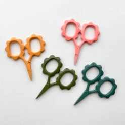 Small Flower Scissors(Small Flower Scissors) -Tangled Yarn Store 7fe1059bf60c724fd14681aac517a615d63072d520c58953cb30bb6c19842325