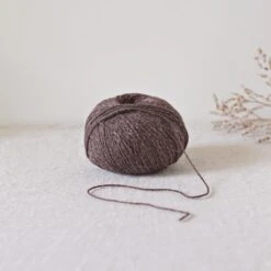 De Rerum Natura Alice(De Rerum Natura Alice) 21 De Rerum Natura Alice(De Rerum Natura Alice) -Tangled Yarn Store Alice ecorce