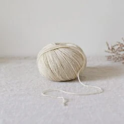 Tangled Yarn Store -Tangled Yarn Store Alice kaolin