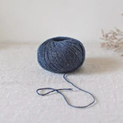 De Rerum Natura Alice(De Rerum Natura Alice) 28 De Rerum Natura Alice(De Rerum Natura Alice) -Tangled Yarn Store Alice minuit