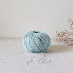 De Rerum Natura Alice(De Rerum Natura Alice) 26 De Rerum Natura Alice(De Rerum Natura Alice) -Tangled Yarn Store Alice porcelaine 92d5ef78 680c 4128 8aa3 5c23face28fc