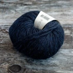 CaMaRose Snefnug [Snowflake](Camarose Snefnug) -Tangled Yarn Store Camarose Snefnug 7329 Marinebla Tangled Yarn