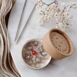 Fibre Jewels Stitch Markers(Fibre Jewels Stitch Markers) -Tangled Yarn Store FibreJewels Marmalade byAlexCollins