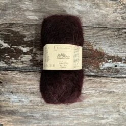 Biches & Bûches Le Petit Silk & Mohair(Biches Buches Le Petit Silk Mohair) 39 Biches & Bûches Le Petit Silk & Mohair(Biches Buches Le Petit Silk Mohair) -Tangled Yarn Store IMG 5699