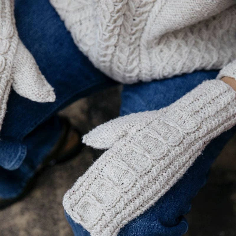 Knit Pop: Designs For The Modern Maker(Knit Pop Designs Modern Maker) 11 Knit Pop: Designs For The Modern Maker(Knit Pop Designs Modern Maker) - Image 11