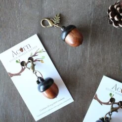 Little Acorn Stitch Marker Keeper(Little Acorn Stitch Marker Keeper) 11 Little Acorn Stitch Marker Keeper(Little Acorn Stitch Marker Keeper) -Tangled Yarn Store Little Acorn Stitch Markers Knitting