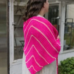 My Dream Knits By Veera Välimäki(My Dream Knits By Veera Valimaki) 23 My Dream Knits By Veera Välimäki(My Dream Knits By Veera Valimaki) -Tangled Yarn Store MyDreamKnitsbyVeeraValimaki 17