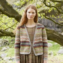 Wildwood By Marie Wallin(Wildwood By Marie Wallin) 18 Wildwood By Marie Wallin(Wildwood By Marie Wallin) -Tangled Yarn Store Oak 076