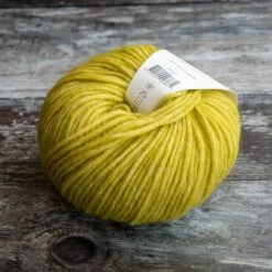 CaMaRose Snefnug [Snowflake](Camarose Snefnug) -Tangled Yarn Store camarose snefnug 7995 mosgron tangled yarn