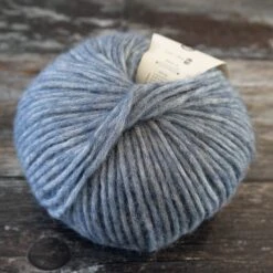 CaMaRose Snefnug [Snowflake](Camarose Snefnug) -Tangled Yarn Store camarose snefnug jeansbla