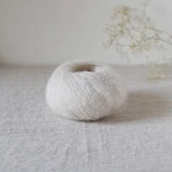 De Rerum Natura Bérénice(De Rerum Natura Berenice) -Tangled Yarn Store de rerum natura berenice tangled yarn 18