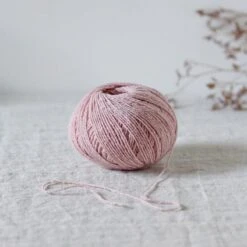 De Rerum Natura Candide(De Rerum Natur Candide) -Tangled Yarn Store dererumnaturacandidebarbeapapa