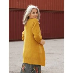 Veselie [Knitting Pattern - PDF](Veselie Knitting Pattern) -Tangled Yarn Store gelbejacke 2518 cut for website 1