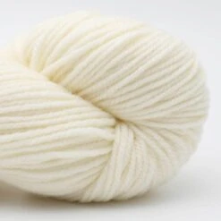 Hey Mama Wolf Skadi(Hey Mama Wolf Skadi) -Tangled Yarn Store hey mama wolf skadi tangled yarn 3