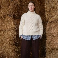 Laine Magazine - Issue 23(Laine Magazine Issue 23) 24 Laine Magazine - Issue 23(Laine Magazine Issue 23) -Tangled Yarn Store laine issue 23 15