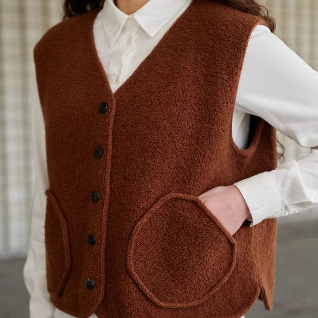 Laine Magazine - Issue 26(Laine Magazine Issue 26) 19 Laine Magazine - Issue 26(Laine Magazine Issue 26) - Image 19