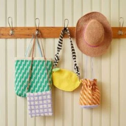 Let’s Crochet!(Lets Crochet Laine) 19 Let’s Crochet!(Lets Crochet Laine) -Tangled Yarn Store lets crochet bags laine