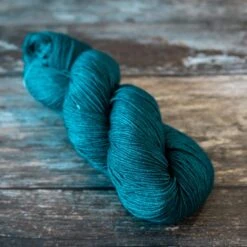 Malabrigo Ultimate Sock(Malabrigo Ultimate Sock) -Tangled Yarn Store malabrigo ultimate sock teal feather
