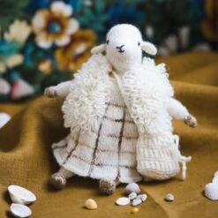 Mouche & Friends: Seamless Toys To Knit And Love By Cinthia Vallet(Mouche Friends Seamless Toys To Knit And Love By Cinthia Vallet) -Tangled Yarn Store mouche and friends seamless toys to knit and love by cinthia vallet tangled yarn 8