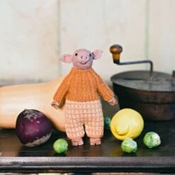 Mouche & Friends: Seamless Toys To Knit And Love By Cinthia Vallet(Mouche Friends Seamless Toys To Knit And Love By Cinthia Vallet) -Tangled Yarn Store mouche and friends seamless toys to knit and love by cinthia vallet tangled yarn 9