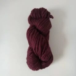 Mrs Moon Plump Superchunky(Mrs Moon Plump Super Chunky) -Tangled Yarn Store mrs moon plump super chunky damson jam 1