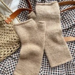 PetiteKnit Penny Gloves Kit(Petiteknit Penny Gloves Kit)