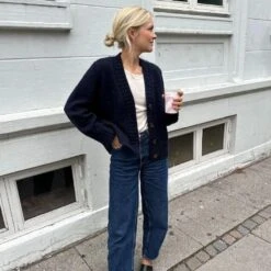 PetiteKnit Eva Cardigan(Petiteknit Eva Cardigan)