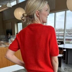 PetiteKnit Poppy Tee(Petiteknit Poppy Tee) -Tangled Yarn Store petiteknit poppy tee tangled yarn 4