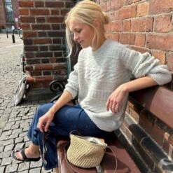 PetiteKnit Storm Sweater (Adult)(Petiteknit Storm Sweater)