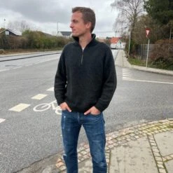 PetiteKnit Zipper Sweater Light - Man(Petiteknit Zipper Sweater Light Man)