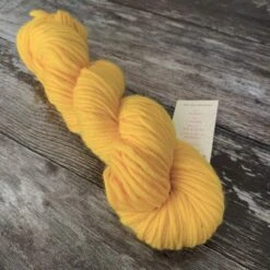 Mrs Moon Plump DK(Mrs Moon Plump Dk) -Tangled Yarn Store plump dk lemon curd