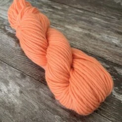 Mrs Moon Plump DK(Mrs Moon Plump Dk) -Tangled Yarn Store plump dk marshmallow