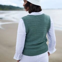 River's Song Knitting Pattern [PDF](Rivers Song Knitting Pattern) -Tangled Yarn Store riverssongrosygreenwool2