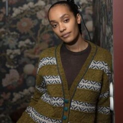 Strands Of Joy Vol II By Anna Johanna(Strands Of Joy Vol Ii By Anna Johanna) 28 Strands Of Joy Vol II By Anna Johanna(Strands Of Joy Vol Ii By Anna Johanna) -Tangled Yarn Store strands of joy vol ii by anna johanna tangled yarn 9