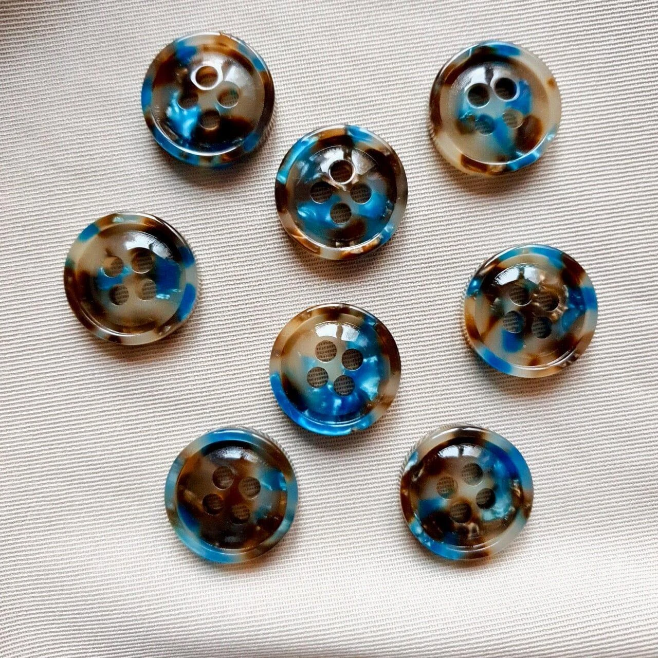 Un Cafe A Paris - Pack Of 8 - 23mm Buttons(Un Cafe A Paris Pack Of 8 23mm Buttons) 2 Un Cafe A Paris - Pack Of 8 - 23mm Buttons(Un Cafe A Paris Pack Of 8 23mm Buttons) - Image 2